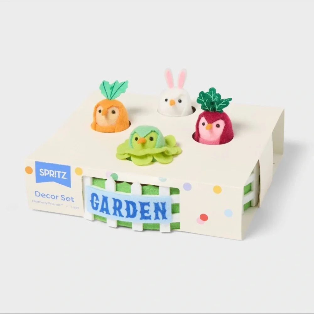 New! Target Spritz Featherly Friends™ Easter Decorative Garden Set